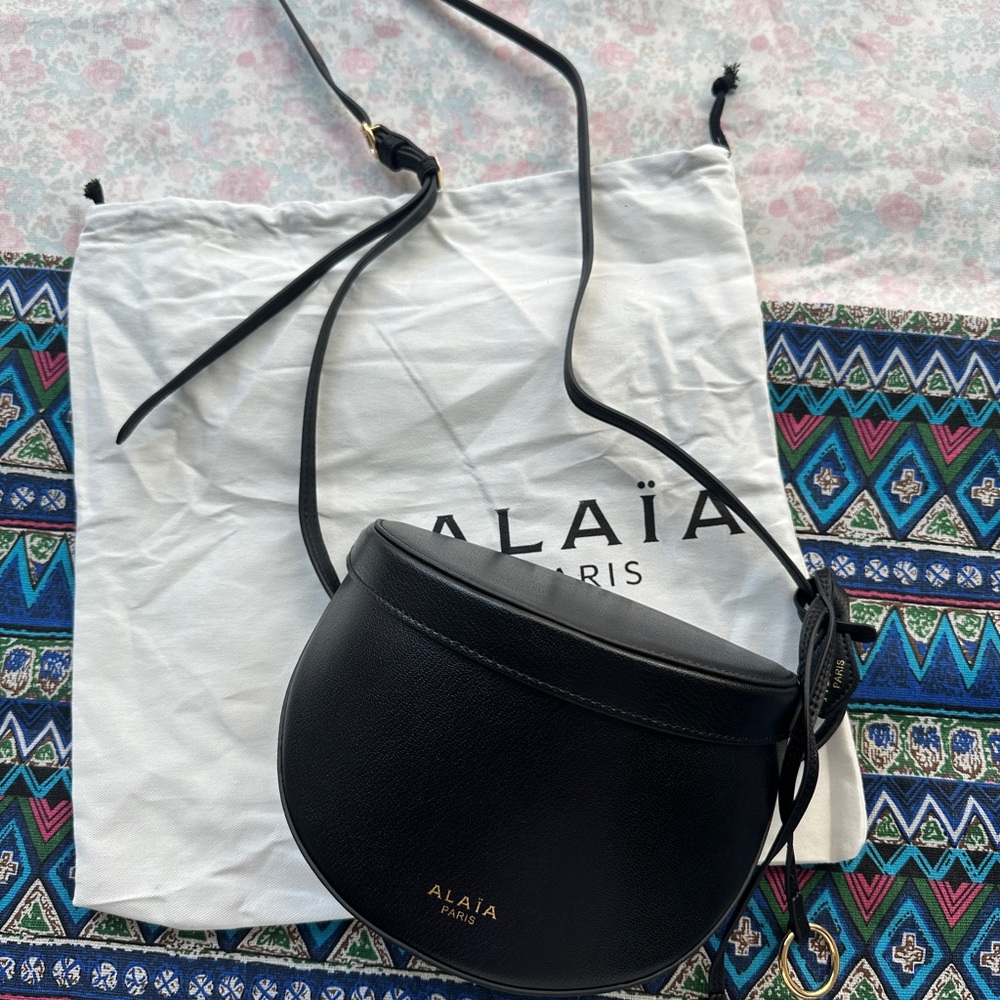 Alaia Black Leather Saddle Bag